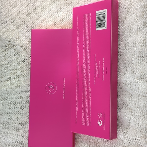 Ace Beautē Blossom Passion Palette, 19.2g/0.68oz - Picture 11 of 13